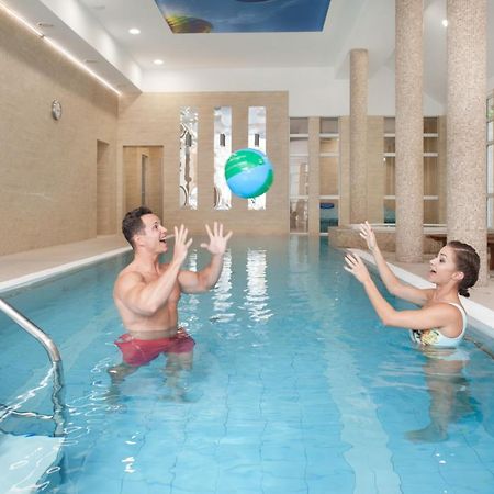 Hotel Cesarskie Ogrody Swinoujscie Kültér fotó