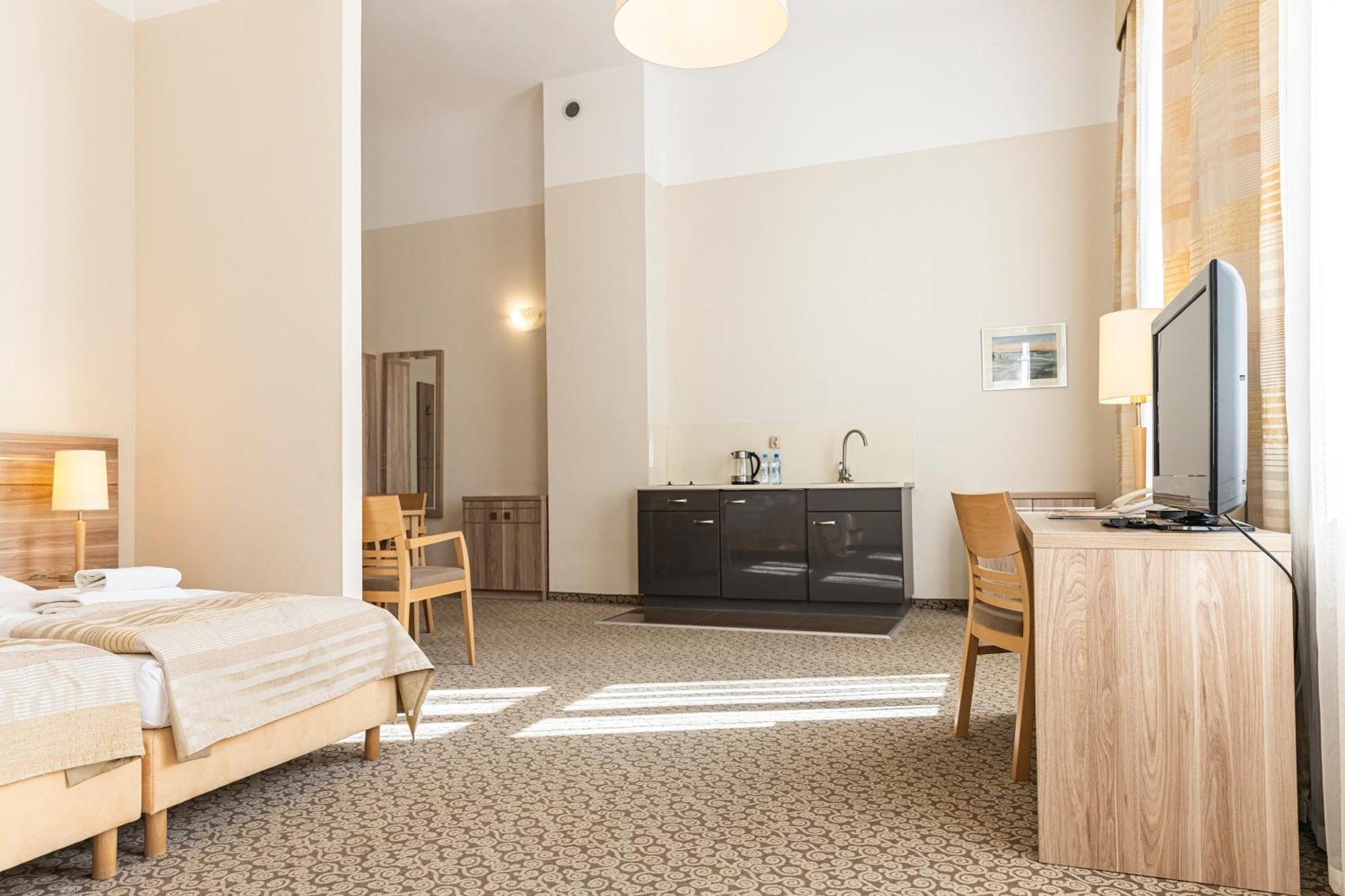 Hotel Cesarskie Ogrody Swinoujscie Kültér fotó