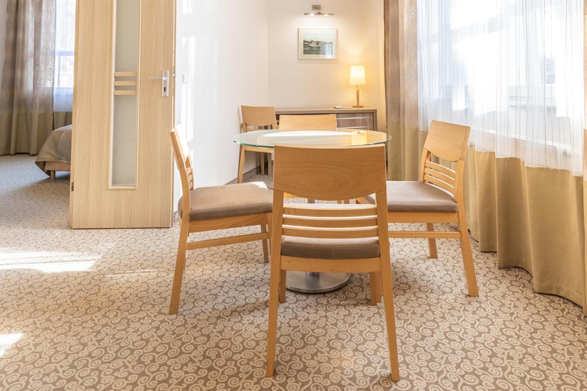 Hotel Cesarskie Ogrody Swinoujscie Kültér fotó