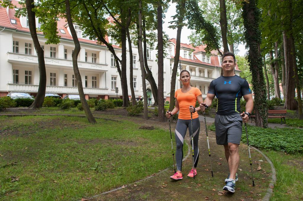 Hotel Cesarskie Ogrody Swinoujscie Kültér fotó