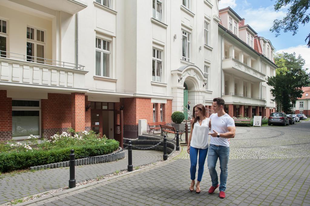 Hotel Cesarskie Ogrody Swinoujscie Kültér fotó