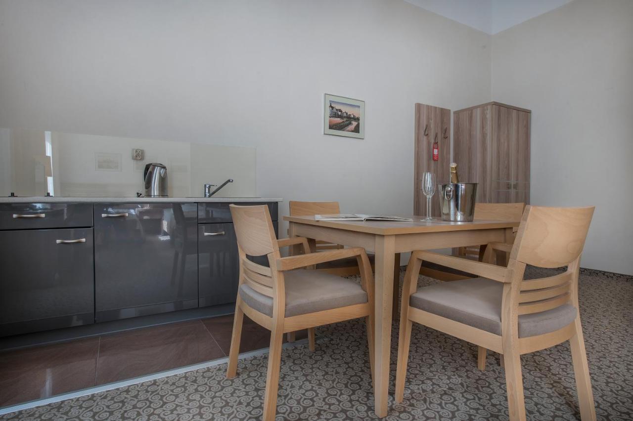 Hotel Cesarskie Ogrody Swinoujscie Kültér fotó